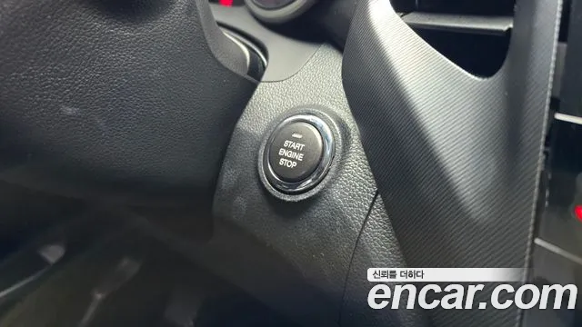 KGM Tivoli 2017 thumb 3