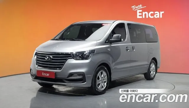 Hyundai Staria 2019 thumb 5