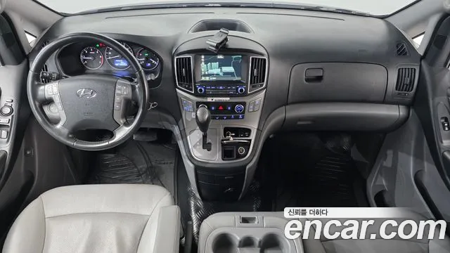 Hyundai Staria 2019 thumb 2