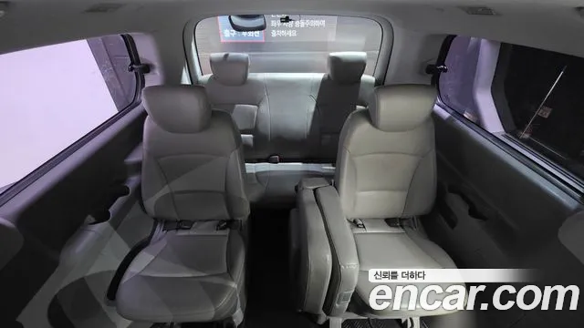 Hyundai Staria 2019 thumb 11