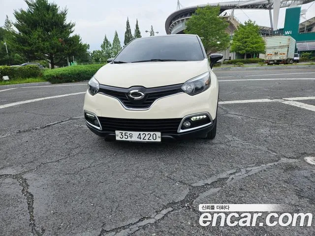 Renault QM3 2014 thumb 6