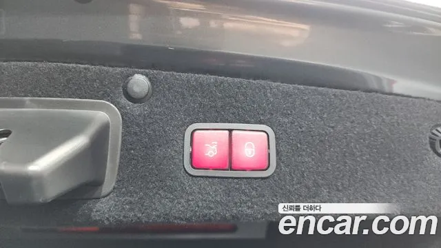 Mercedes-Benz S-Class 2020 thumb 7