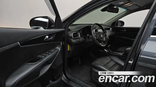 Kia Sorento 2017 thumb 5