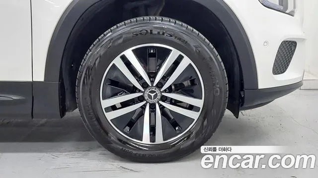 Mercedes-Benz GLB 2021 thumb 10