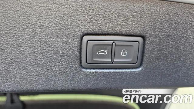 Audi RS7 2021 thumb 12