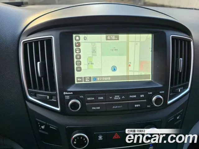 Hyundai Staria 2016 thumb 3