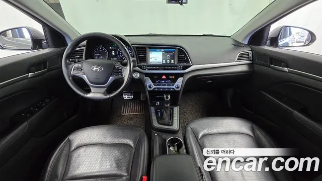 Hyundai Avante 2016 thumb 6
