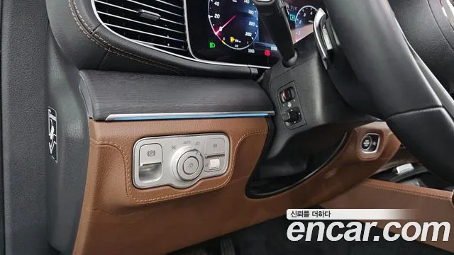 Mercedes-Benz E-Класс 2024 thumb 4