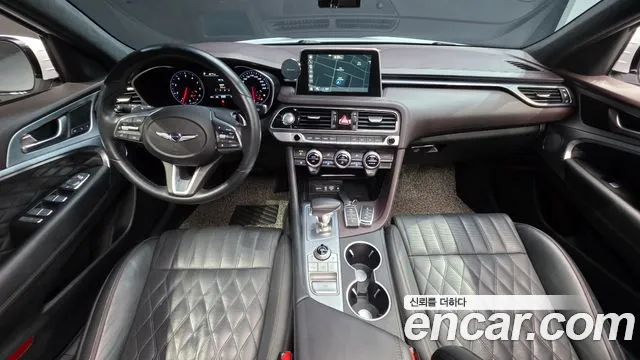 Genesis G70 2018 thumb 11
