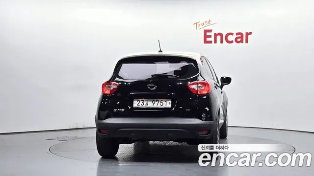 Renault QM3 2014 thumb 4