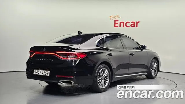 Hyundai Grandeur 2017 thumb 11