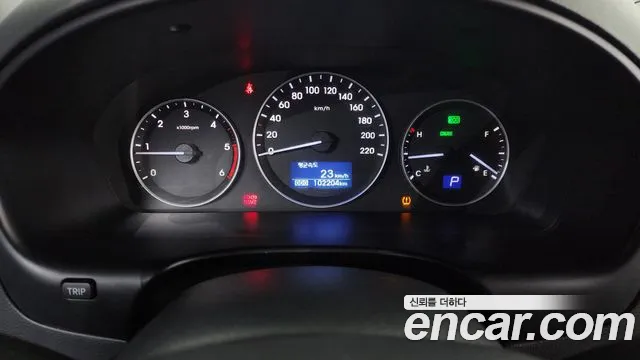 Hyundai Staria 2018 thumb 2