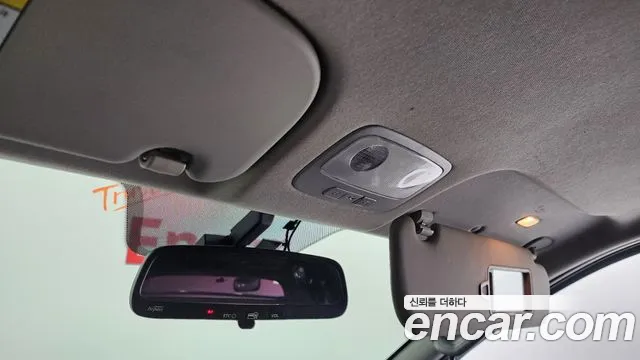 Hyundai Staria 2018 thumb 11