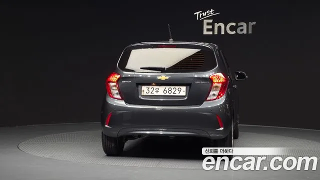 Chevrolet Spark 2018 thumb 5