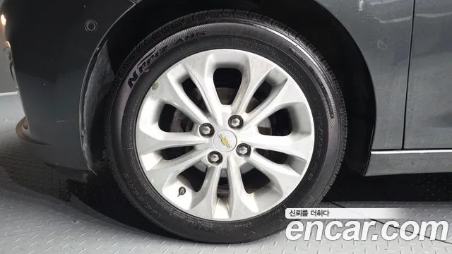 Chevrolet Spark 2018 thumb 4
