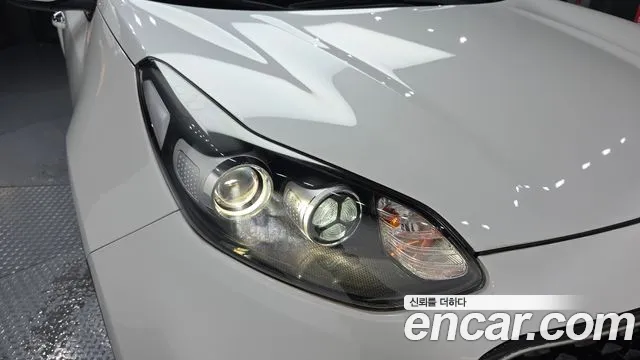 Kia Sportage 2016 thumb 10