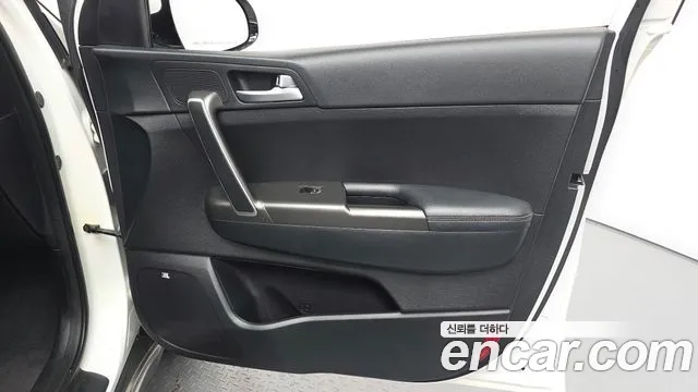 Kia Sportage 2016 thumb 12