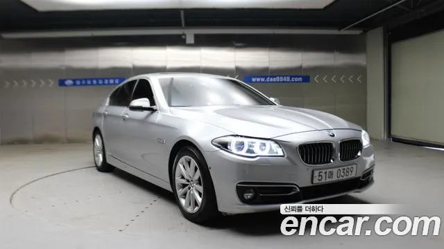 BMW 5 серии 2015 thumb 12