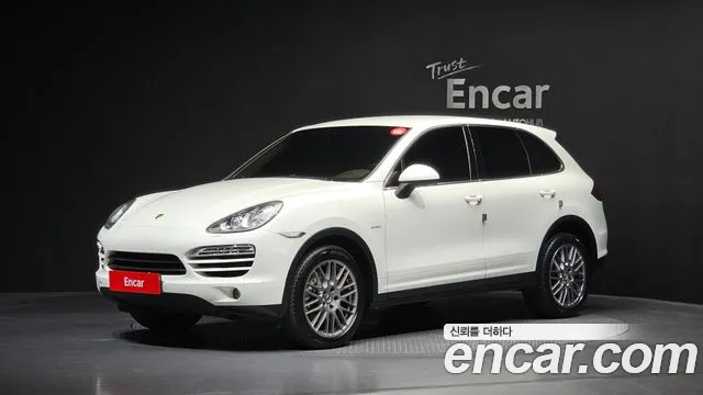 Porsche Cayenne 2011 thumb 8