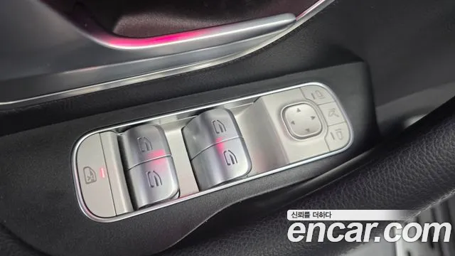 Mercedes-Benz E-Класс 2022 thumb 4
