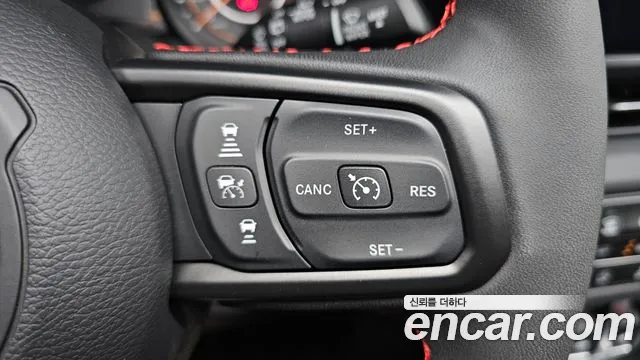 Jeep Wrangler 2024 thumb 7