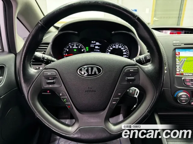 Kia K3 2015 thumb 2
