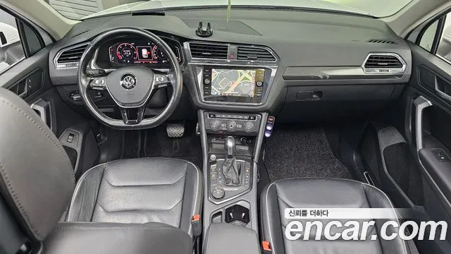 Volkswagen Tiguan 2020 thumb 10
