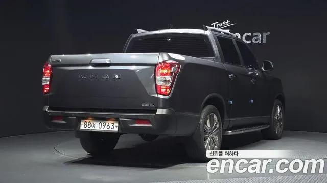 KGM Rexton 2019 thumb 2