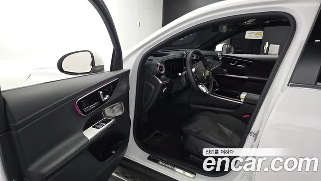 Mercedes-Benz GLC 2025 thumb 10