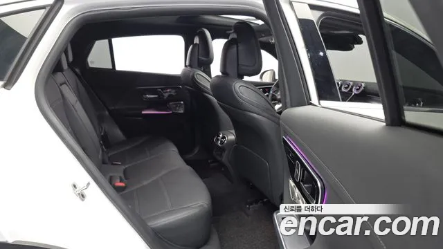 Mercedes-Benz GLC 2025 thumb 9