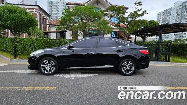 Hyundai Grandeur 2013 thumb 9