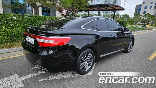 Hyundai Grandeur 2013 thumb 7