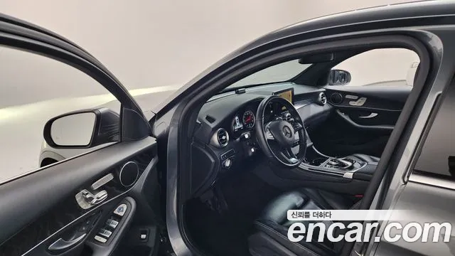 Mercedes-Benz GLC 2019 thumb 5