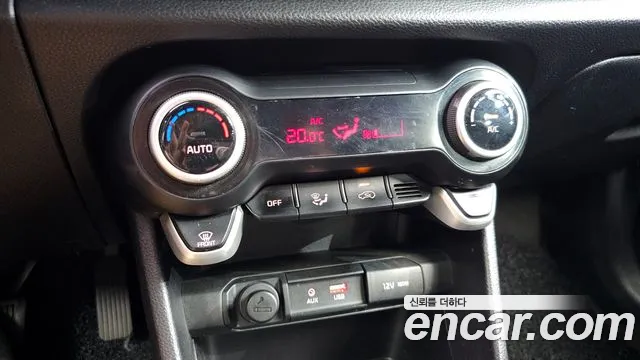 Kia Morning 2017 thumb 8