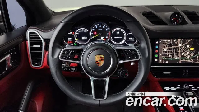 Porsche Cayenne 2023 thumb 6