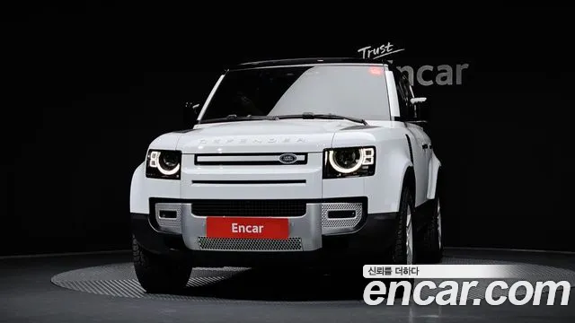 Land Rover Defender 2020 thumb 4
