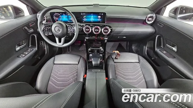 Mercedes-Benz A-Class 2020 thumb 8