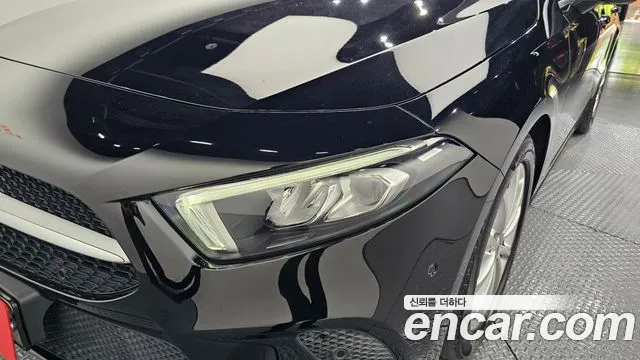 Mercedes-Benz A-Class 2020 thumb 7