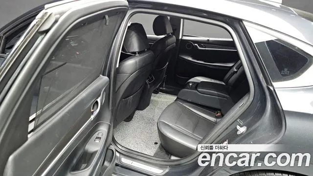 Hyundai Grandeur 2017 thumb 2