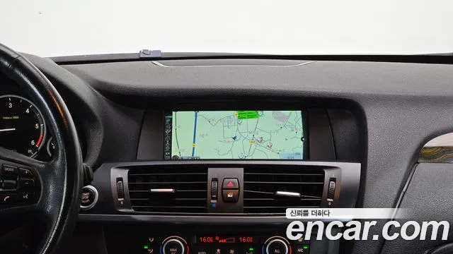 BMW X3 2014 thumb 10