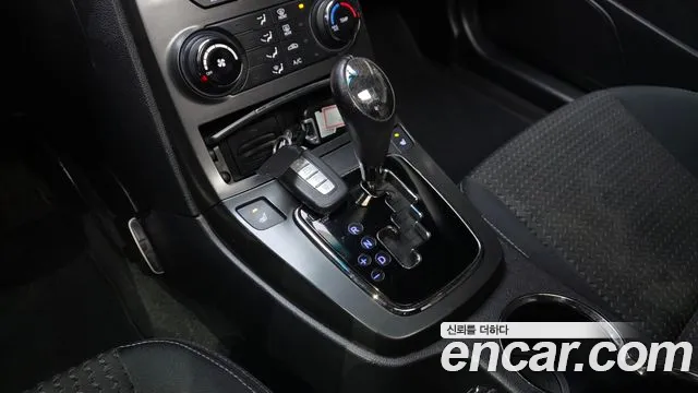 Hyundai Genesis 2011 thumb 8