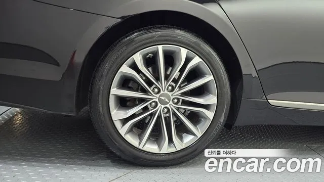 Hyundai Genesis 2014 thumb 12