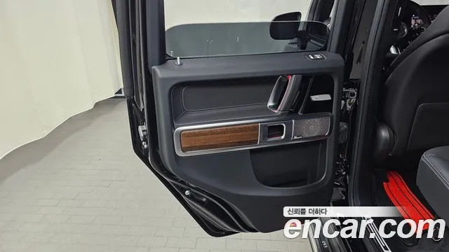 Mercedes-Benz G-Класс 2025 thumb 3