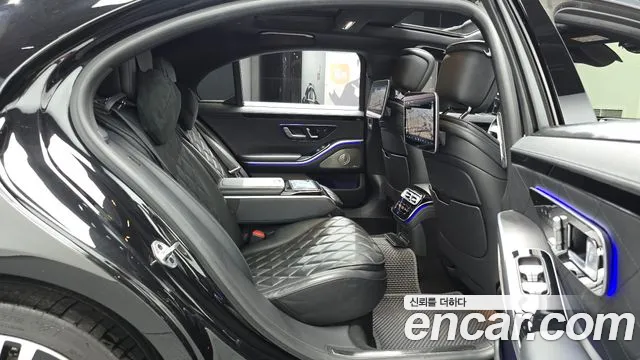 Mercedes-Benz S-Class 2021 thumb 7