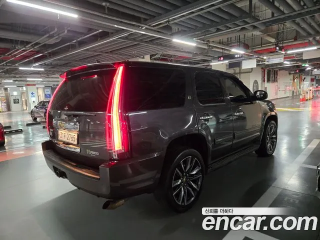 Chevrolet Tahoe 2010 thumb 11