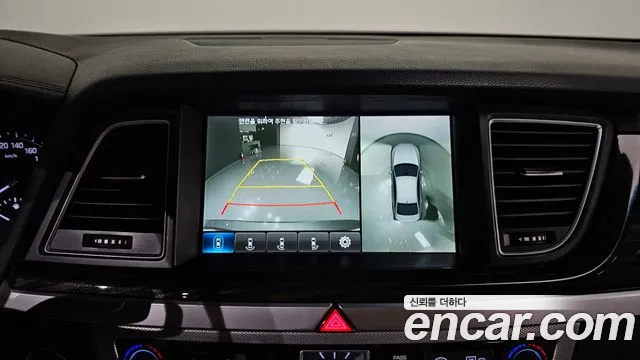 Genesis G80 2016 thumb 12
