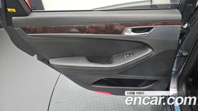 Hyundai Genesis 2015 thumb 5
