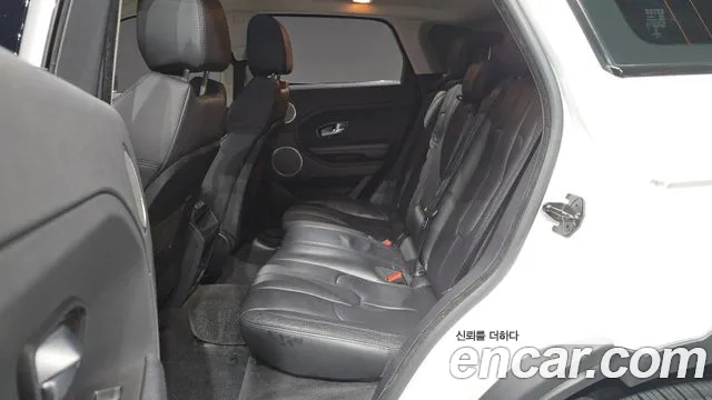 Land Rover Range Rover Evoque 2015 thumb 2