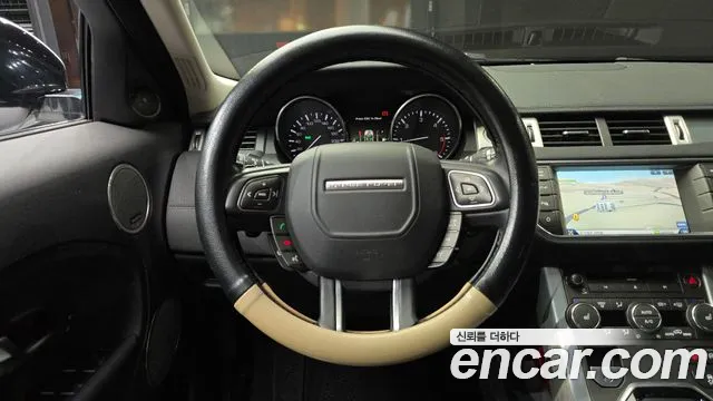 Land Rover Range Rover Evoque 2015 thumb 3