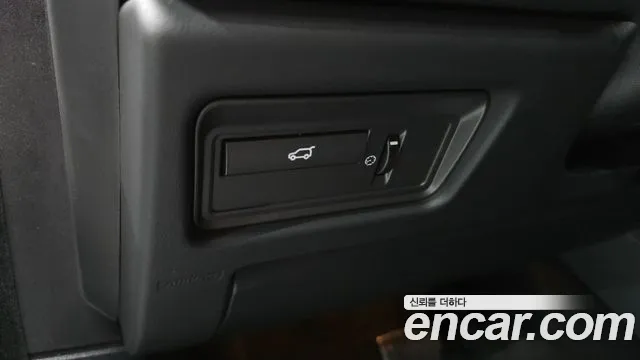 Land Rover Range Rover Evoque 2015 thumb 7